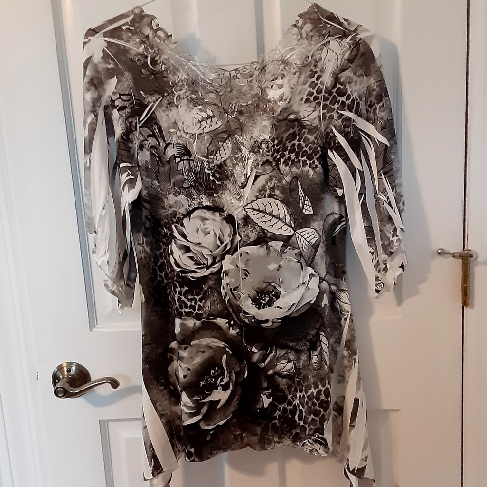 Reina USA tunic